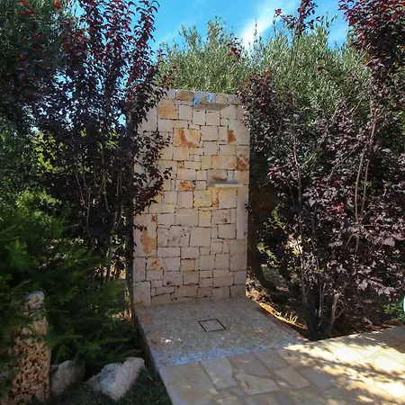 Villa Td Il Vecchio Fienile Outdoor Kitchen Wpool View